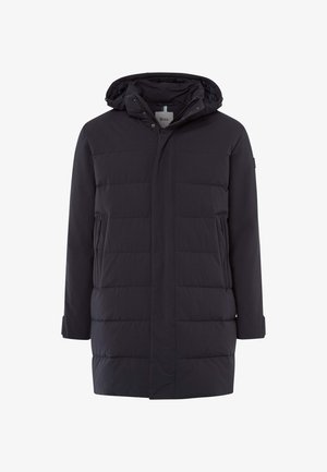 Sort pufferjakke med hætte, med en quiltet tekstur, lynlås lukning, sidelommer og et logo patch på ærmet.