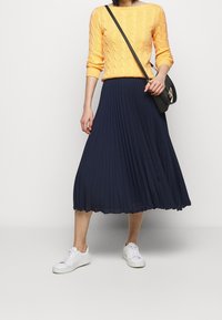 Lauren Ralph Lauren Stickad tröja - yellow