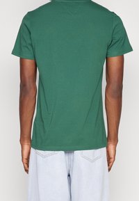 Tommy Jeans Camiseta estampada - green