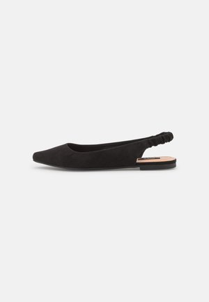 Sorte suedet slingback flade med spids tå, elastisk bagrem og minimalistisk design. Flad hæl og glat overflade.