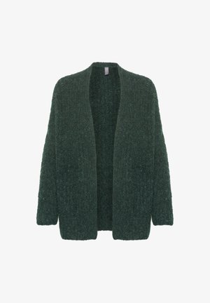 Grüne Strickjacke mit loser Silhouette, offenem Vorderteil und langen Ärmeln. Die Textur wirkt weich und flauschig und eignet sich hervorragend zum Übereinandertragen.