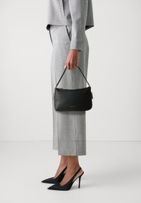 TWINSET - BAG - Handbag - nero Thumbnail Image 1