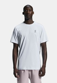 Unselected, white