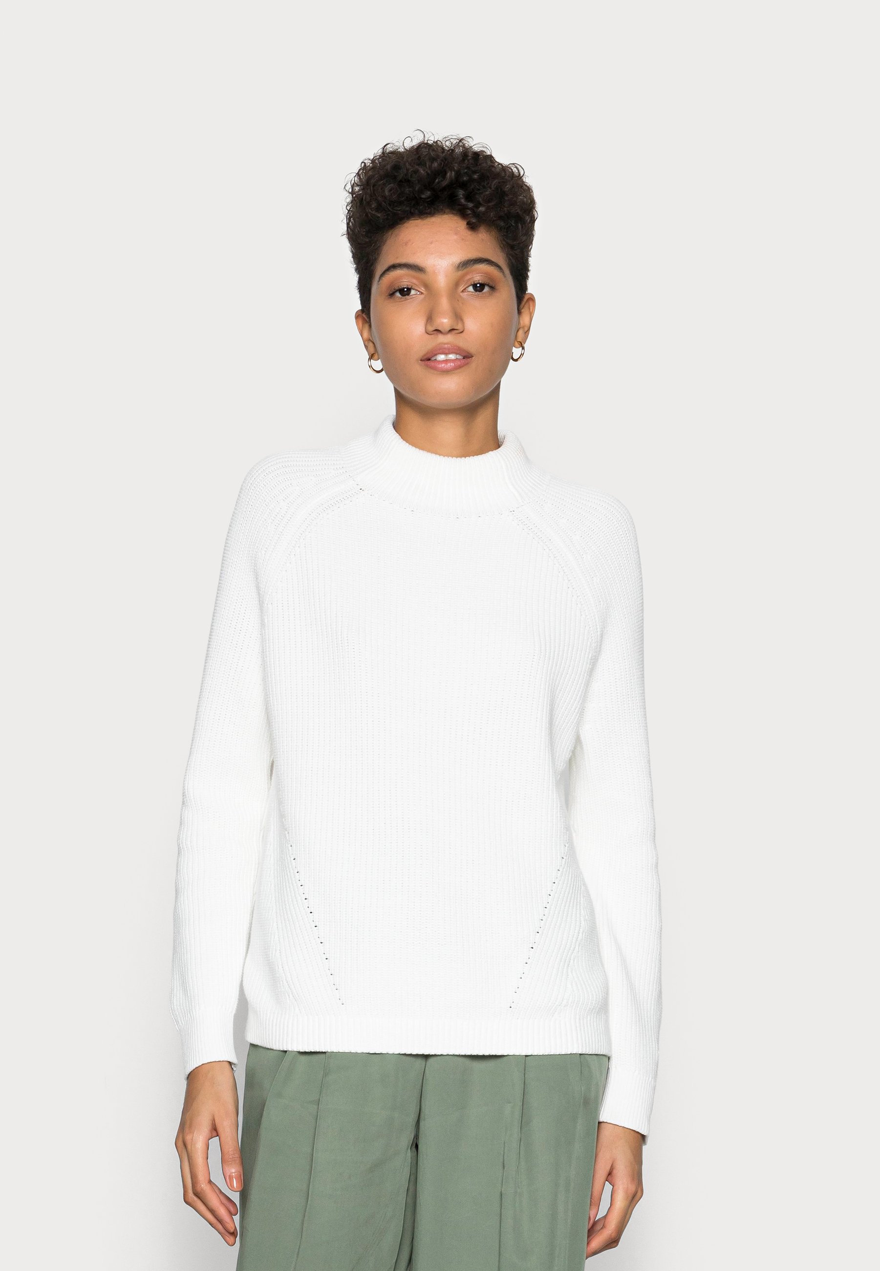 Calvin Klein STRUCTURE C NECK SWEATER 