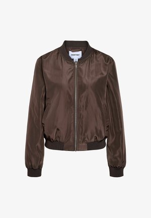 Brūna satīna bombieri jaka ar priekšējo rāvējslēdzēju, ribotām aprocēm un apakšu, kā arī sānu kabatām, ar iekšējā apkaklī "Noisy May" birku.