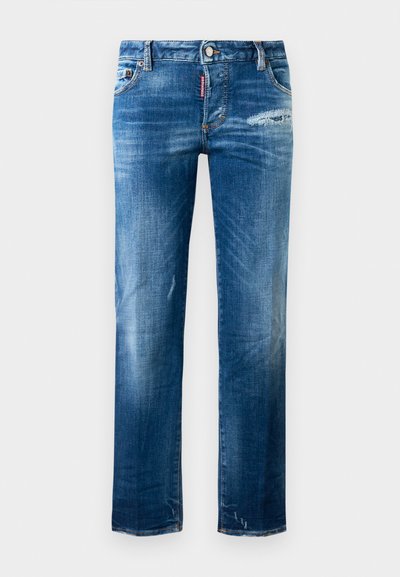 Modre ožje jeans hlače z blagim bledilom, rahlo obrabljenjem na desnem stegnu in levem robu, sprednjimi žepi, zanko za pas in gumbom za zapiranje.