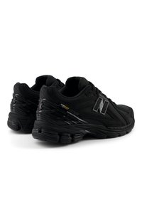 New Balance M1906 UNISEX - Joggesko - black