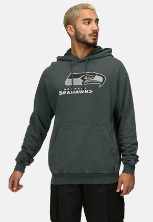 Sudadera con capucha de color verde oscuro de los Seattle Seahawks, con un bolsillo frontal tipo canguro y gráfico del logo, que presenta un ajuste relajado y puños acanalados.