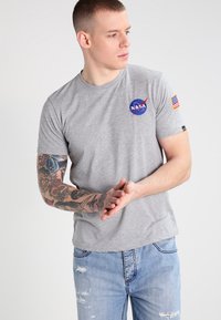 Alpha Industries - SPACE SHUTTLE T - T-shirt print - grey heather Miniatuurafbeelding 1