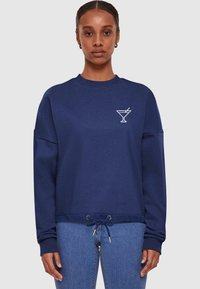 Merchcode SUMMER - COCKTAIL CREWNECK - Felpa - light navy
