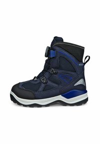 Granatowe i czarne wodoodporne buty trekkingowe z teksturowaną cholewką, białą podeszwą i niebieskimi akcentami. Posiadają system szybkiego sznurowania oraz wytrzymały bieżnik.