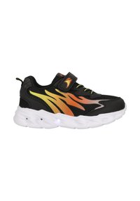 Baskets noires avec un design de flammes orange et jaunes, tige en mesh, col rembourré et semelle blanche avec lumières. Comprend une sangle Velcro.