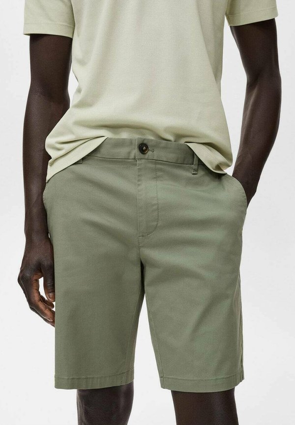 STRAIGHT BERMUDA  - Shorts