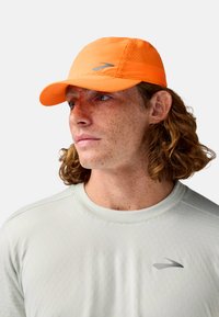Brooks JOURNEY HAT - Lippalakki - fluoro flash