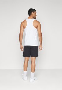 Champion BASICS BERMUDA - Šortky - black