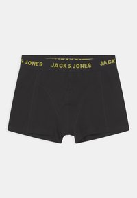 Svarta bomullsboxershorts med en gul elastisk midja med "JACK & JONES"-logotyp, texturerad söm och en åtsittande design.