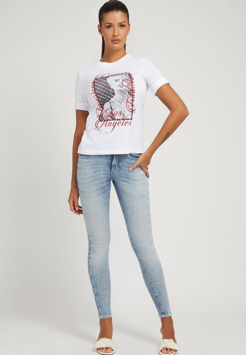 Blugi skinny fit