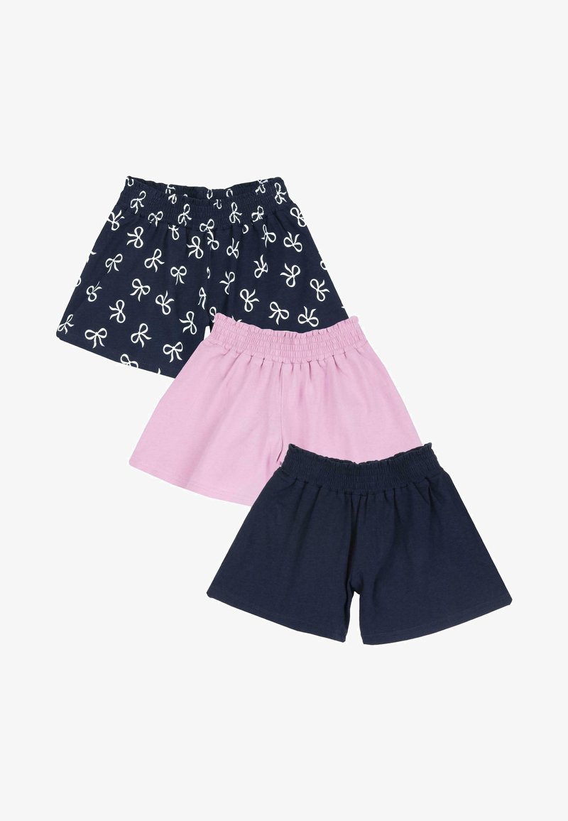 Trois paires de shorts en coton : une paire marine avec des nœuds blancs, une paire rose uni et une autre marine. Tous ont des ceintures élastiques et une coupe décontractée.
