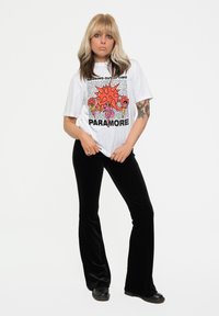 Paradiso Clothing PARAMORE RUNNING OUT OF TIME - Print T-shirt - white