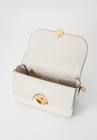 Furla SFERA mleczny