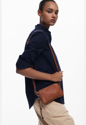 Bandolera - brown