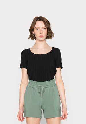 VMAGGI - T-shirts med print - black
