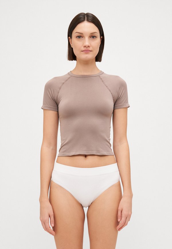 ONLVICKY CROPPED  - Undershirt - taupe