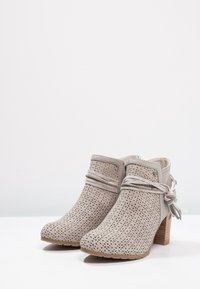 TOM TAILOR Ankle boot