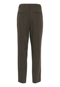 Pantalon vert olive foncé, coupe ajustée, jambes droites, poches passepoilées à l'arrière et passants pour ceinture, vu de dos sur fond blanc.