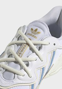 adidas Originals Tenisky - white