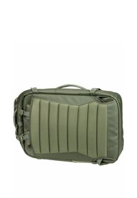 Sac à dos vert olive avec une surface texturée et rembourrée, présentant des panneaux en maille et des bretelles réglables. Fermeture à glissière et poignée robuste sur le dessus.