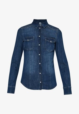 Denim srajca v temno modri barvi, ki ima sprednjo zapiranje na gumb, pointed ovratnik in dva žepa na prsih s poklopcem. Dolgi rokavi z zapenjanjem na gumb.