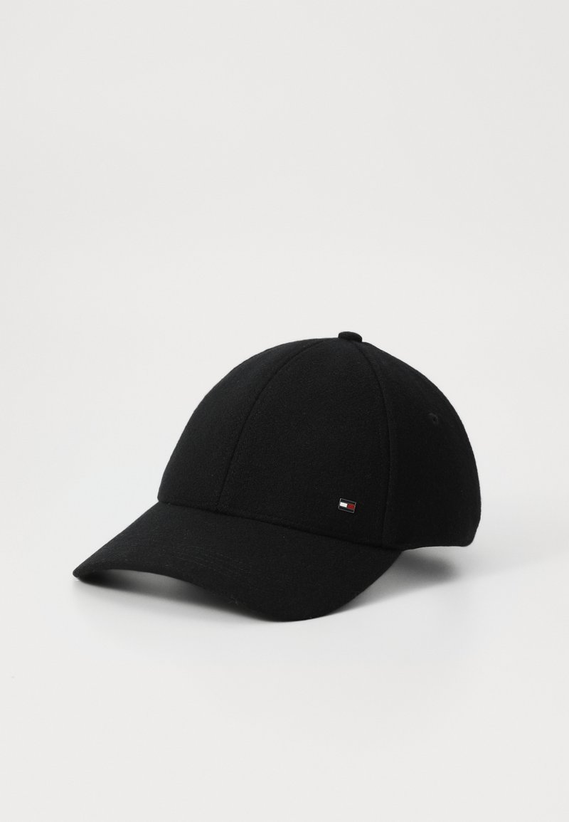 Black baseball cap made of soft fabric, featuring a curved brim and a small logo on the front. Smooth texture with structured design.
