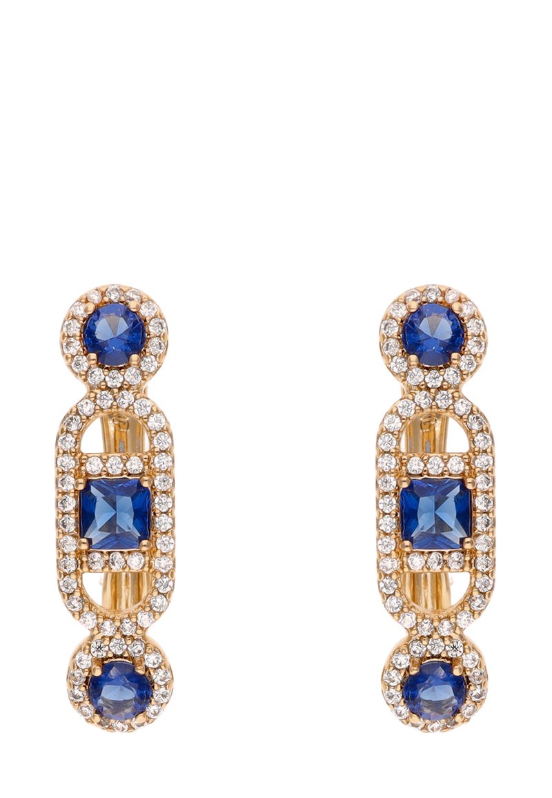 Guldtonede øreringe med blå safir og klare ædelstensaccentuer. Søjledesign med runde og firkantede former, der viser intrikate detaljer.