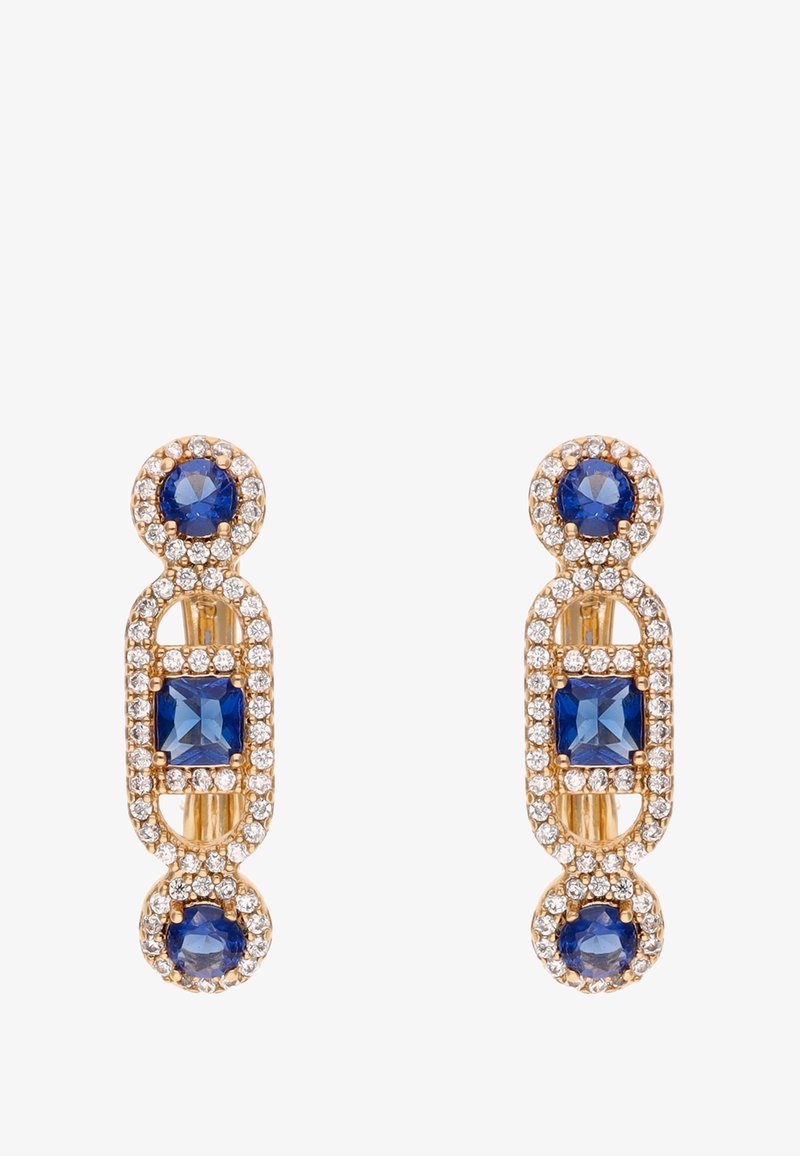 Guldtonede øreringe med blå safir og klare ædelstensaccentuer. Søjledesign med runde og firkantede former, der viser intrikate detaljer.