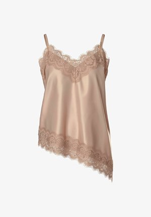 Caraco en satin beige avec bordure en dentelle le long du décolleté en V, de l'ourlet et des bretelles réglables, avec un ourlet asymétrique.