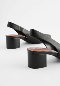 Next FOREVER COMFORT BLOCK - Klasiski papēži - black