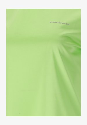 Limegrøn atletisk skjorte lavet af åndbart stof med en subtil tekstur og et lille gråt "ENDURANCE" logo på fronten.