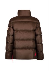 Giacca imbottita marrone con colletto alto, design trapuntato e un vivace accento rosso. Materiale liscio e lucido con coulisse elastiche.