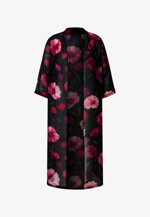 Lang sort gennemsigtig kimono-stil badekåbe med store pink og røde blomsterprint og 3/4-lange ærmer.