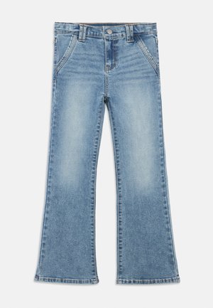 Τζιν καμπάνα - worn in blue