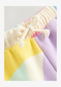 Non selezionato, rainbow