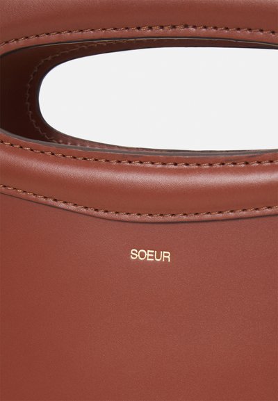Sœur Taška s příčným popruhem - cognac