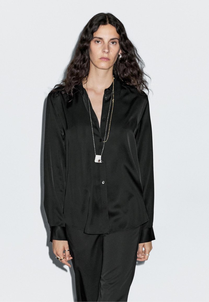 Massimo Dutti FLOWING SATIN LONG SLEEVE - Blus - black