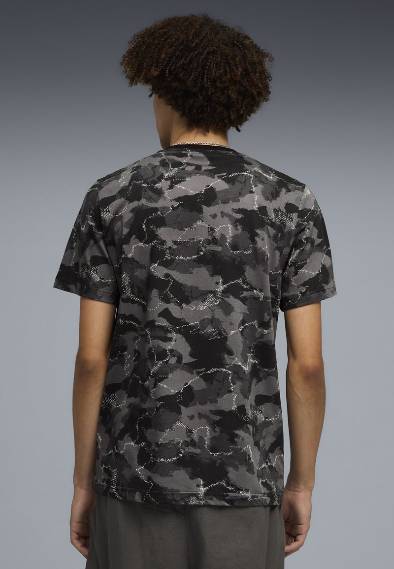 Puma CAMO BEDRUCKTES - Triko s potiskem - black