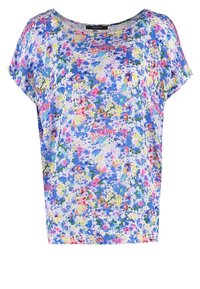 Bloemige blouse met korte mouwen in blauw, roze en groene tinten; lichtgewicht stof; losse pasvorm met ronde halslijn; voorzien van kleurrijk bloemmotief.