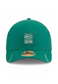 Grüne New York Jets Kappe mit strukturiertem Kopfteil, flacher Sichtblende und einem rechteckigen Logo-Patch mit Text und einem Jet-Symbol.