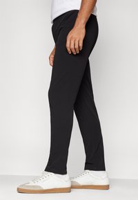 Samsøe Samsøe SMITHY TROUSERS  - Kelnės - black