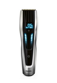 Elektrische haarclipper met een zilver- en zwarte ergonomische ontwerp, LED-display en instelbare lengte-instellingen. Bevat een aan/uit-knop en een mesbescherming.