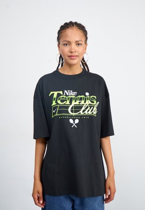 TEE  - Printtipaita - black